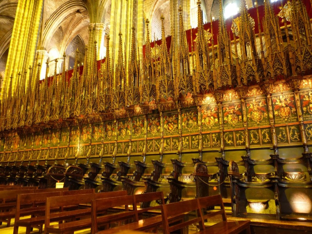 Interior da Catedral de Barcelona na Espanha