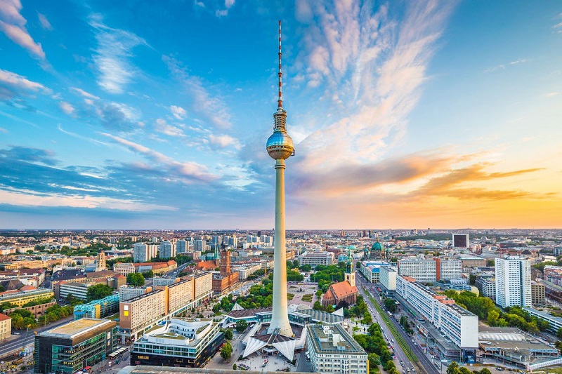 Torre Berliner Fernsehturm em Berlim | Alemanha