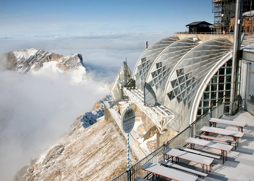 Estação na montanha Zugspitze na Alemanha