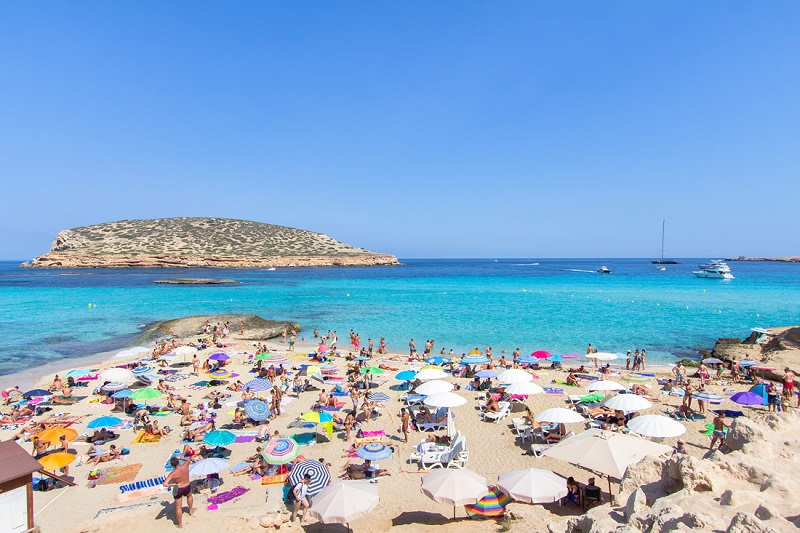 Ibiza: Praias, festas e diversão | Espanha