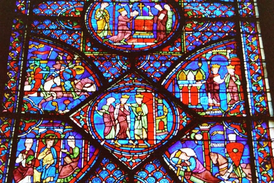 Vitral da Catedral de Notre Dame em Paris