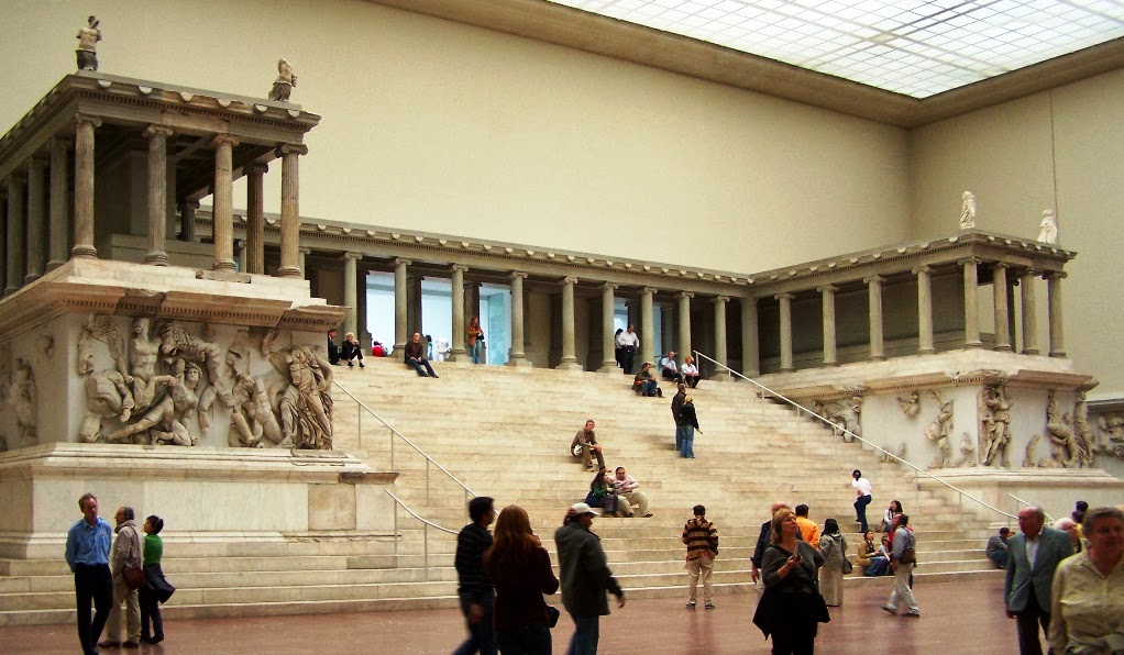 Museu Pergamon da Ilha dos Museus em Berlim