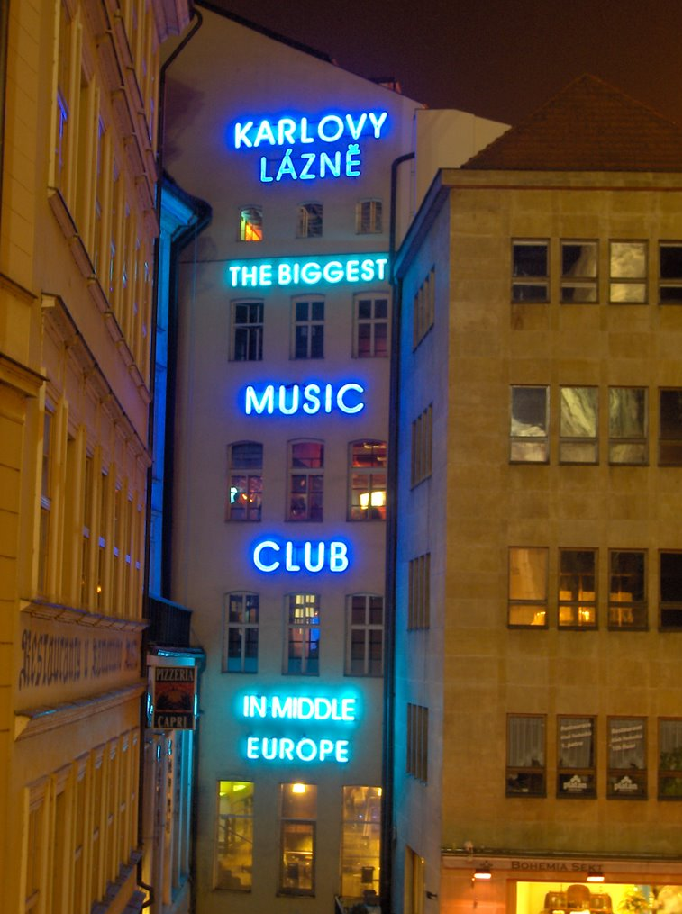 Balada Karlovy Lazne em Praga na República Checa