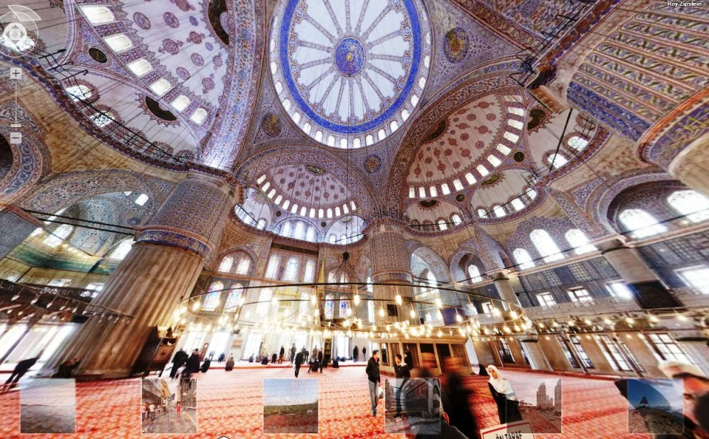 Detalhes do interior da Mesquita Azul em Istambul