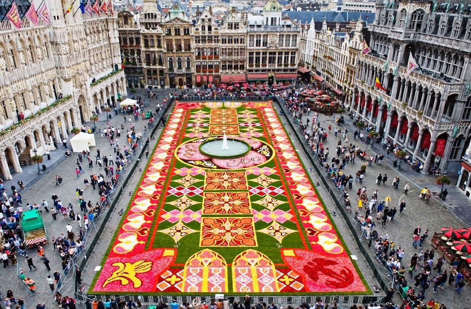 Jardim Flores na Grand Place em Bruxelas 