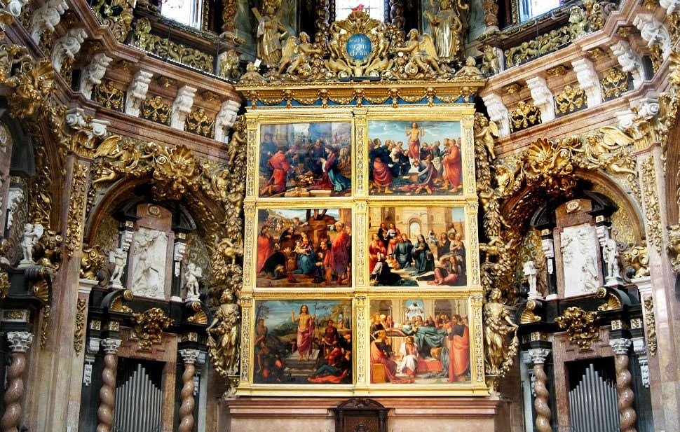 Interior da Catedral de Valência na Espanha