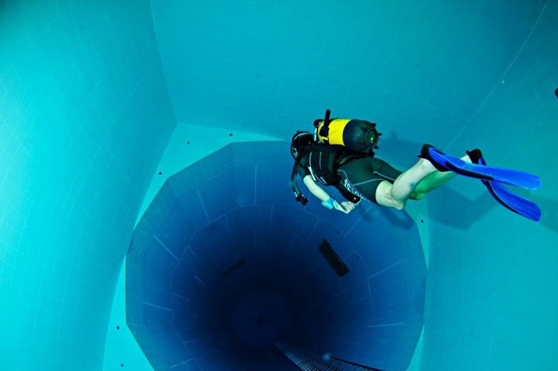 Nemo 33 em Bruxelas: A piscina mais funda do mundo | Bélgica