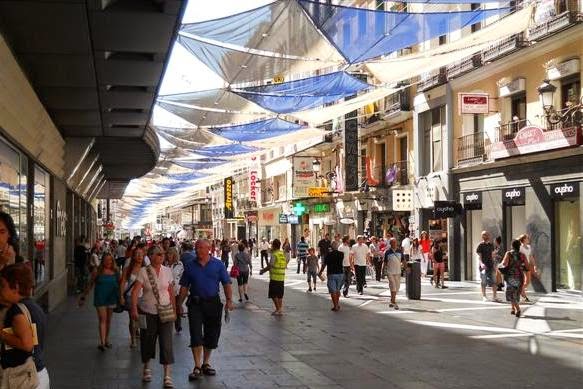 Calle de Preciados em Madri