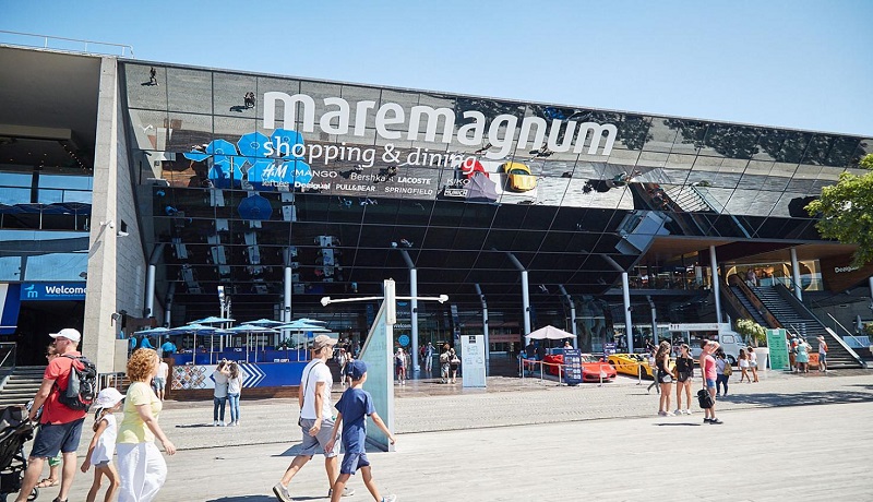 Shopping Maremagnum em Barcelona