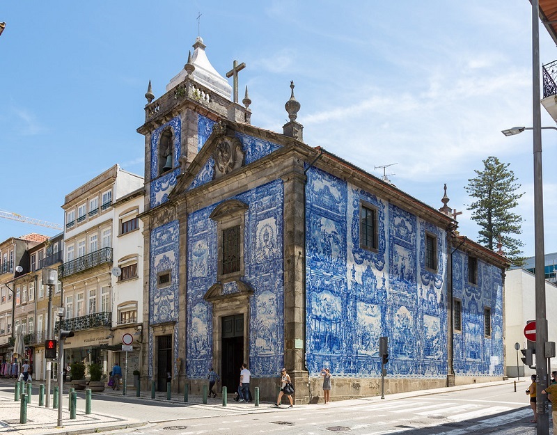 A Capela das Almas no Porto | Portugal