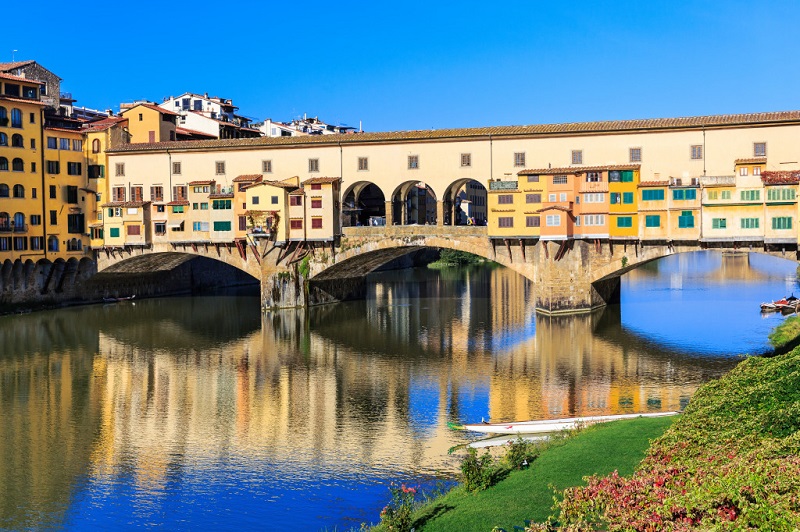 Ponte Vecchio e Rio Arno em Florença