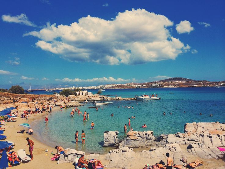 Praia Kolymbithres na ilha de Paros