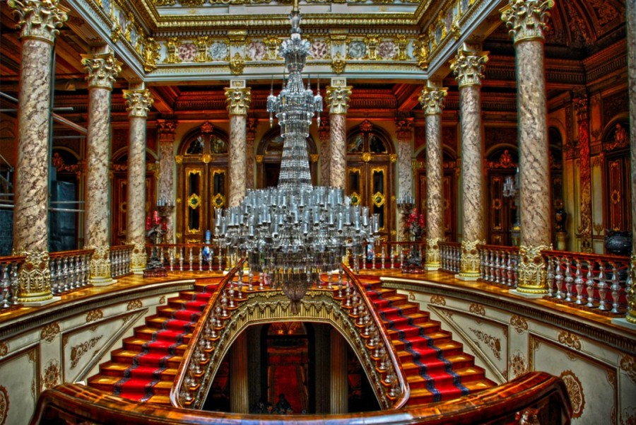 Interior do Palácio Dolmabahçe em Istambul