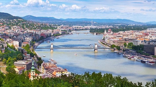 Quanto custa a passagem aérea para Budapeste | Hungria